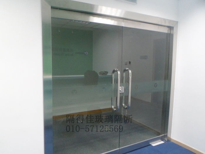 带框玻璃门