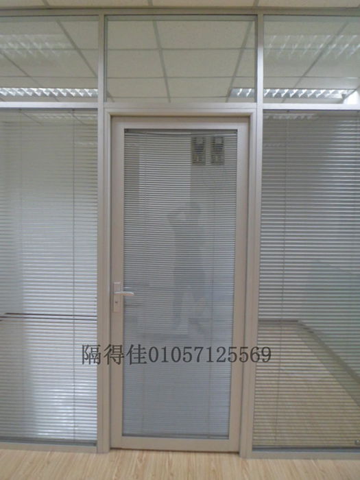 双层玻璃带百叶门