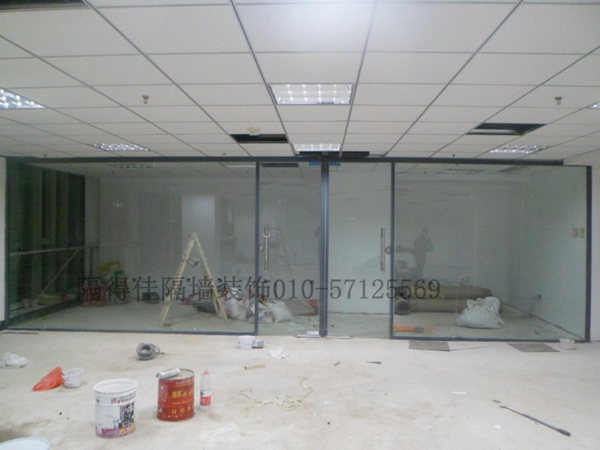 玻璃隔断墙