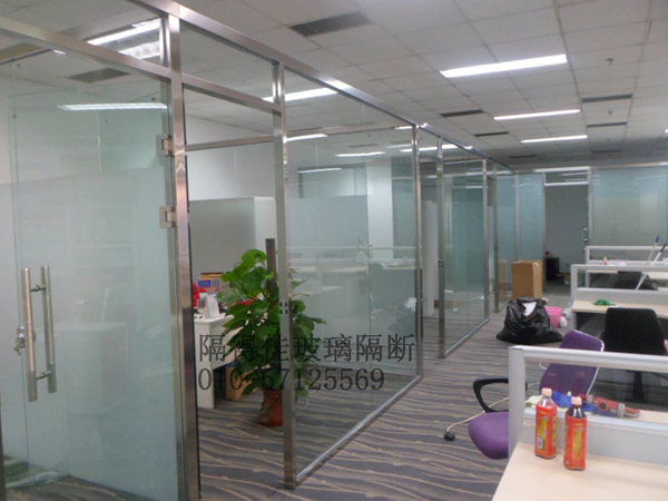玻璃隔墙