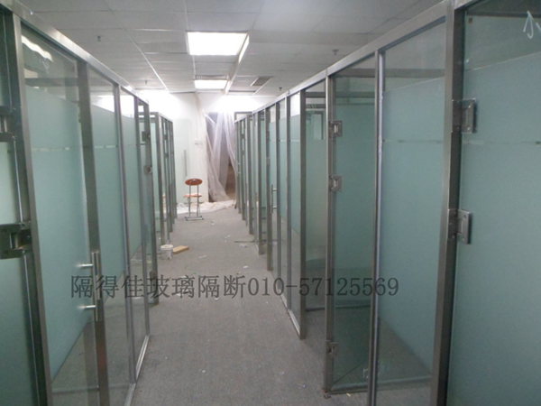 不锈钢玻璃隔房