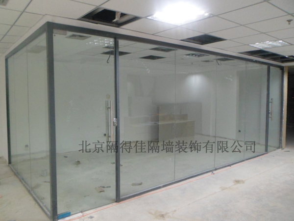 单层玻璃隔断