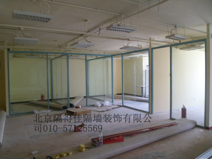 不锈钢烤漆隔断