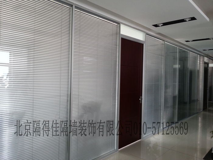 带百叶隔断