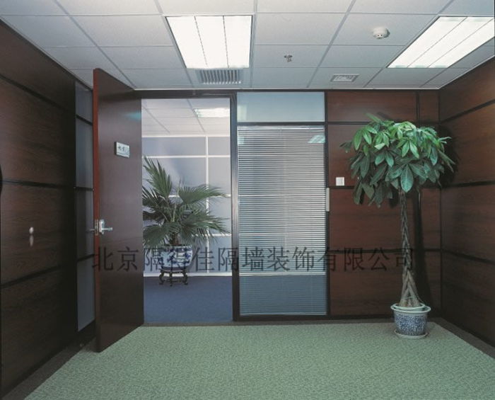 双层板材多格式隔断